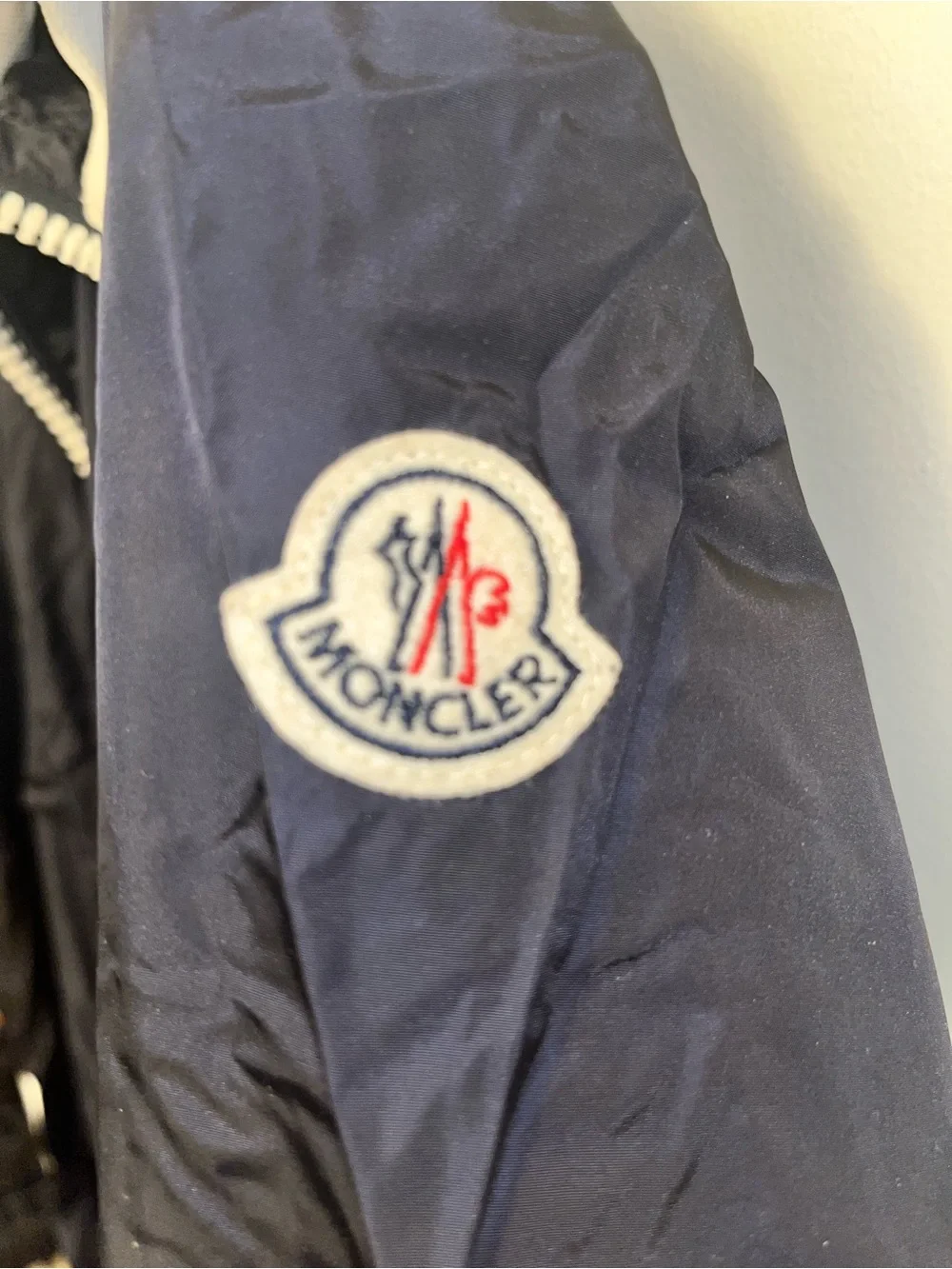 Moncler alshat giubbotto hooded technique jacket